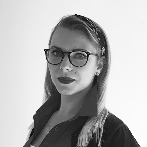 imeage of recruiter Theodora Savlovschi - Wicks