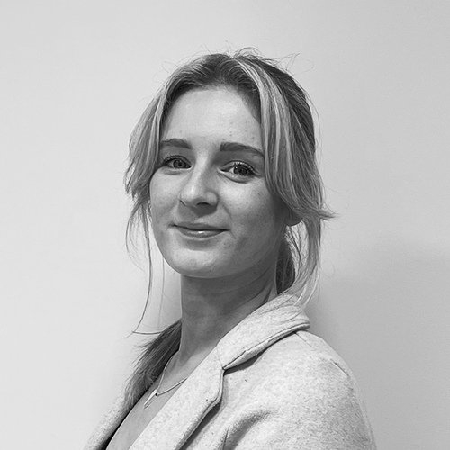 imeage of recruiter Erin Blank