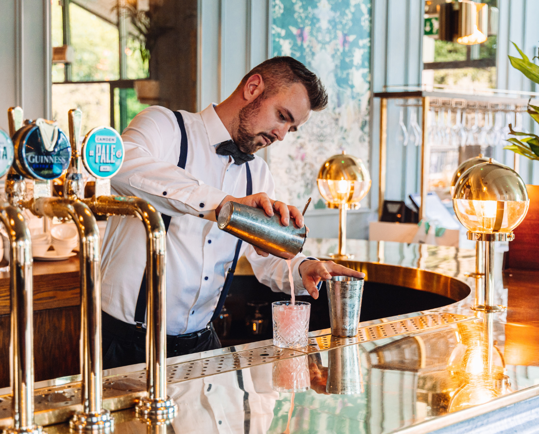 Bar Staff job in Browns Sutton Park, Sutton Coldfield, B74 2YT