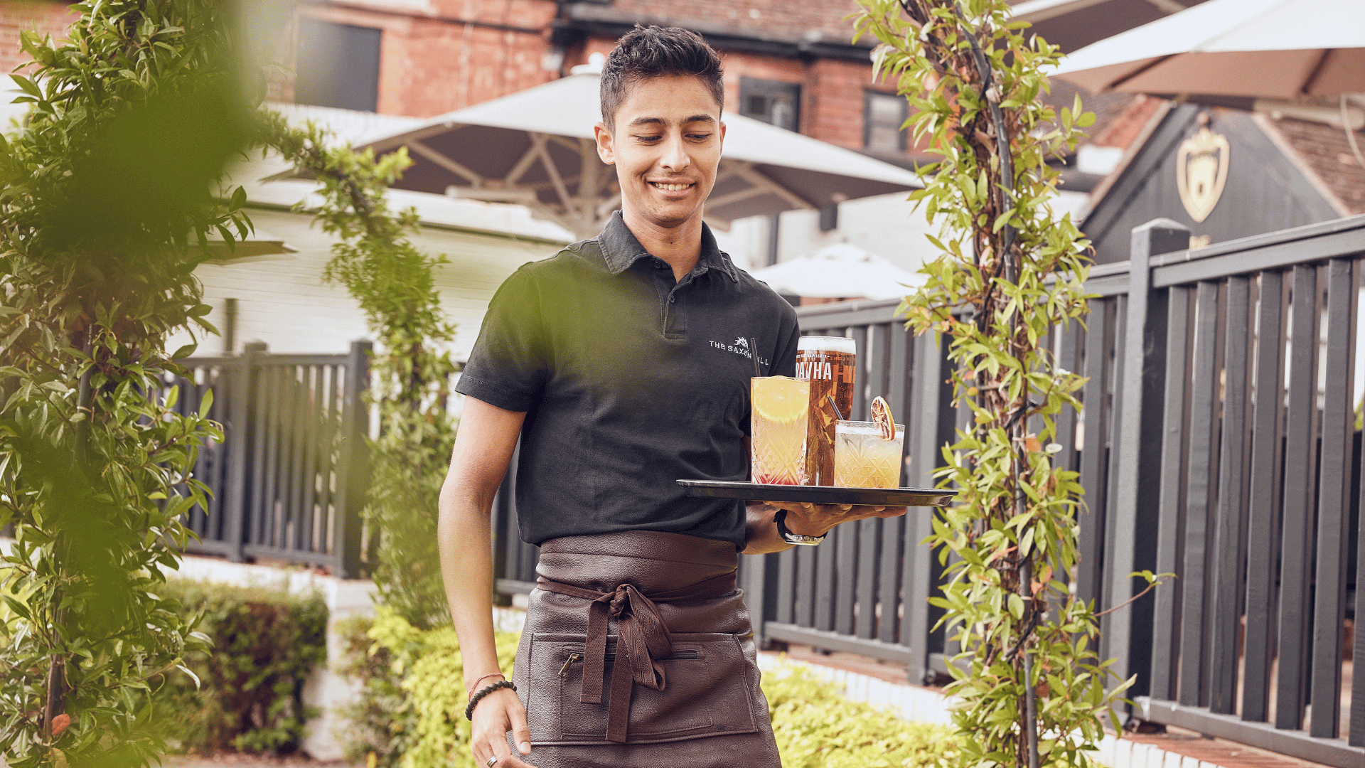 Bartenders in Oneills