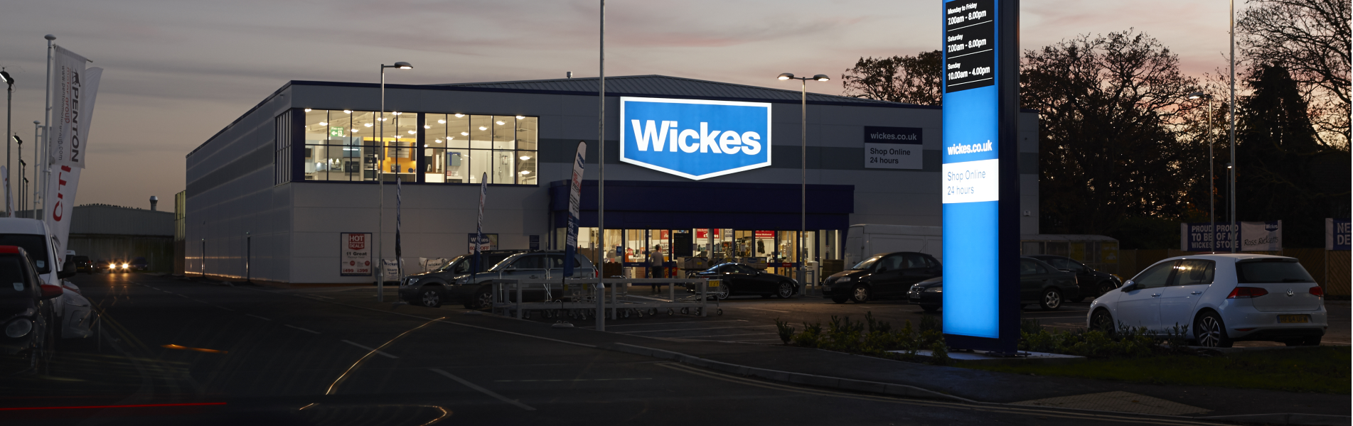 Wickes Watford store at dusk