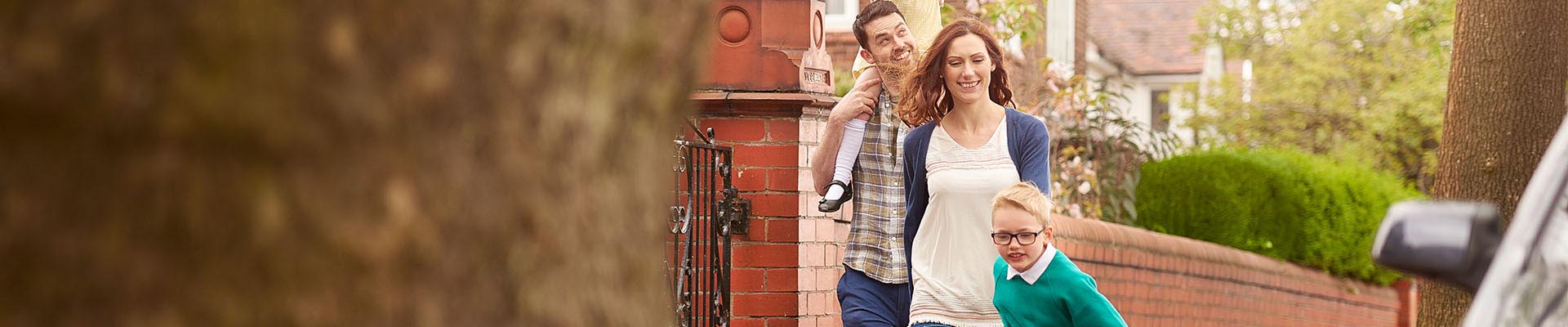 Supporting Schools, Pupils, and Parents Through the School Closures