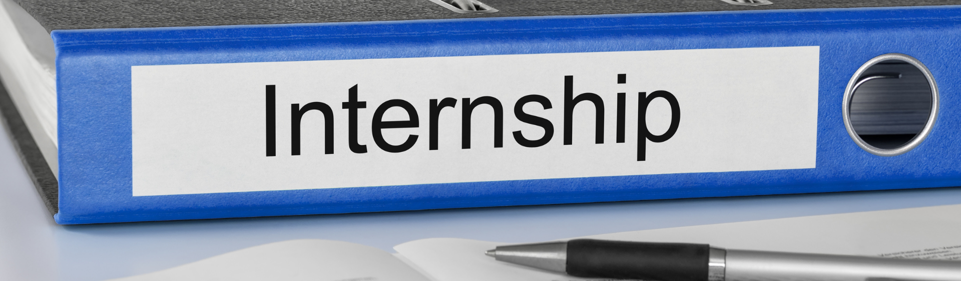 Folder with the word 'internship' on it.