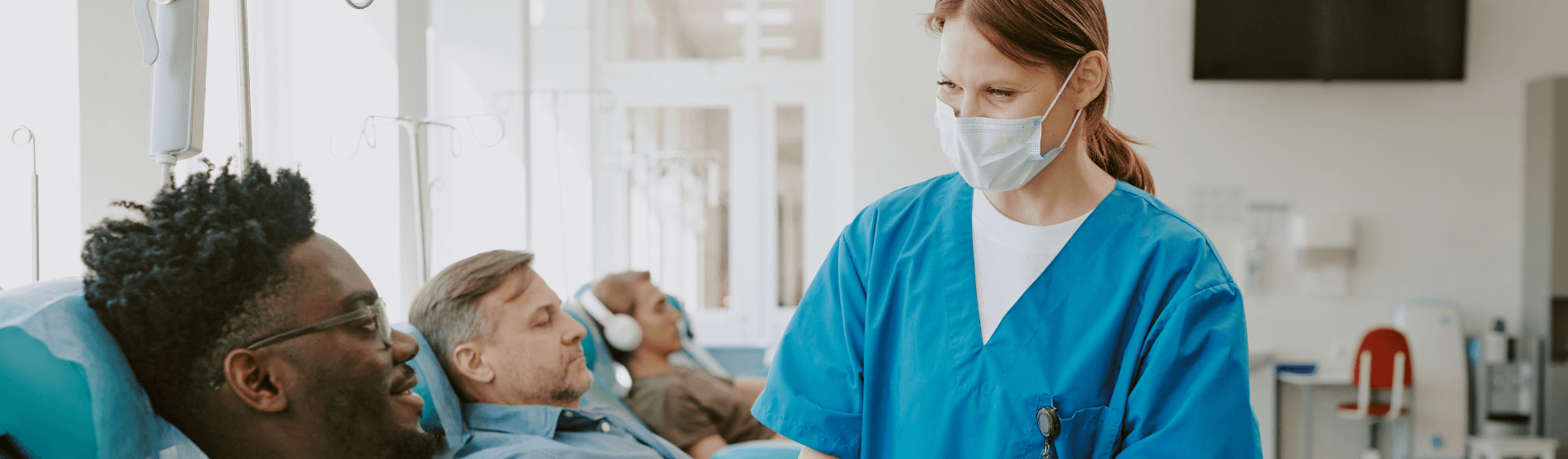 Medic with patients 