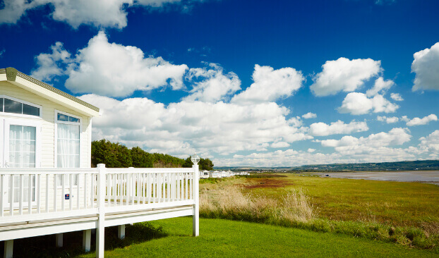 image of camarthen bay holiday park