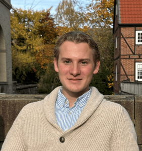 Praktikumsbericht von John Kirchhoff (Düsseldorf)