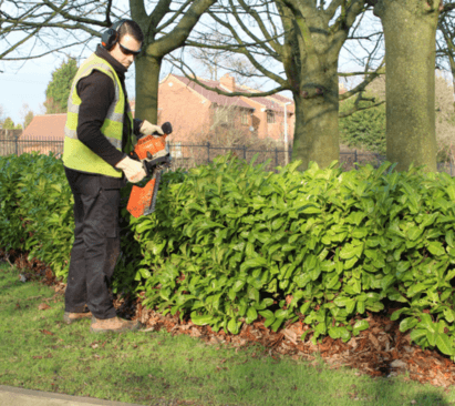 Urban Planters Ground Maintenance Operative Providing Exterior Services