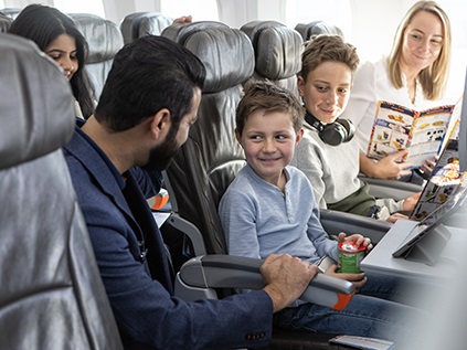 a image of a Qantas plane