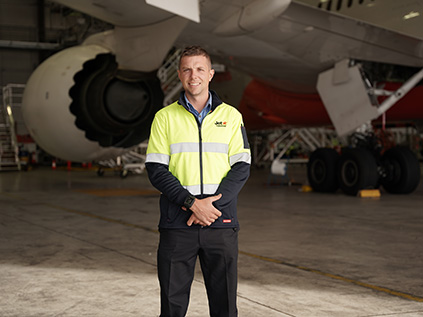 a image of a Qantas plane