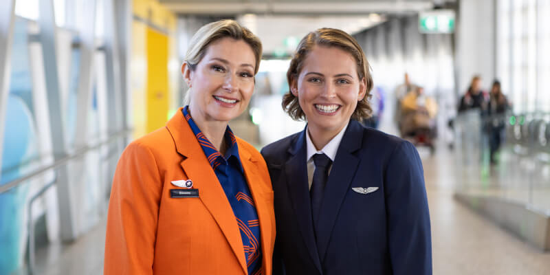 Jetstar Cabin Crew & Pilot