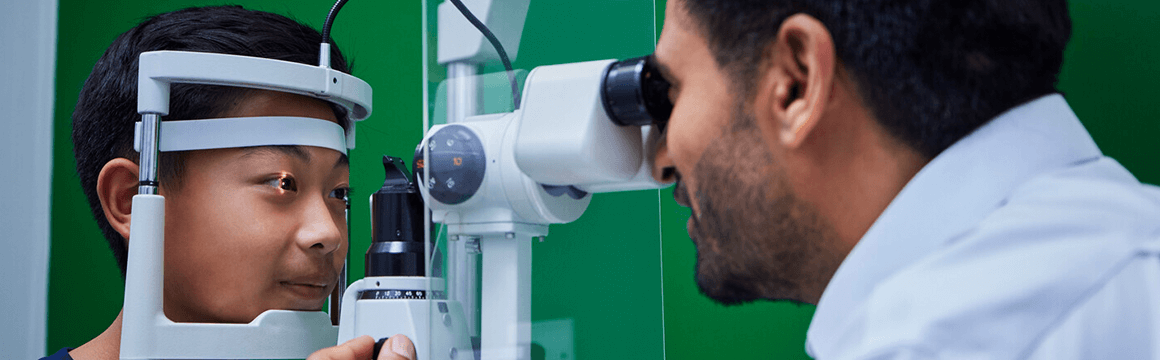 Hazreth-Khan-Locum-Hero