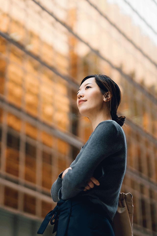 Man standing in the middle of the alley