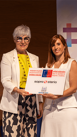 Entrega del reconocimiento Igualdad de Mujeres y Hombres 2026
