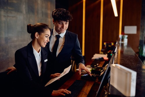 hotel laundry jobs