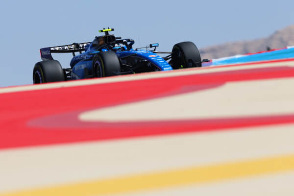 A Williams F1 car on the track